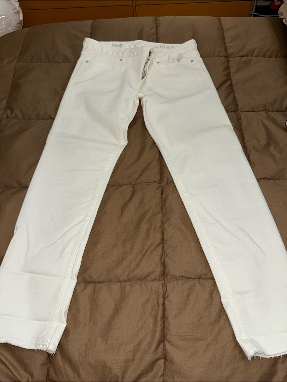 GAP Cream Straight-Leg Women's Jeans